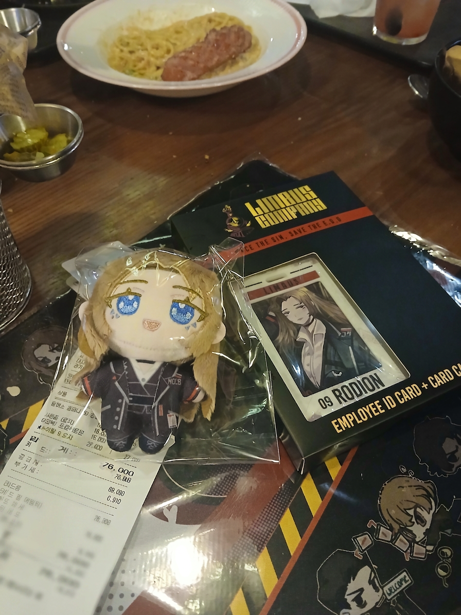 Seoul: Limbus Company Official Theme Cafe “Hamhampangpang” VisitLog